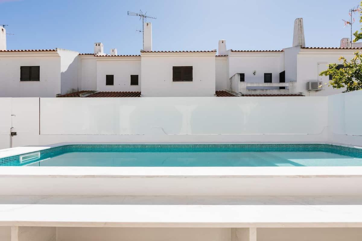 Beachfront Villa With Private Pool In Manta Rota Vila Nova de Cacela Eksteriør billede